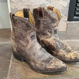 Frye Distressed Brown leather Western Cowboy Boots